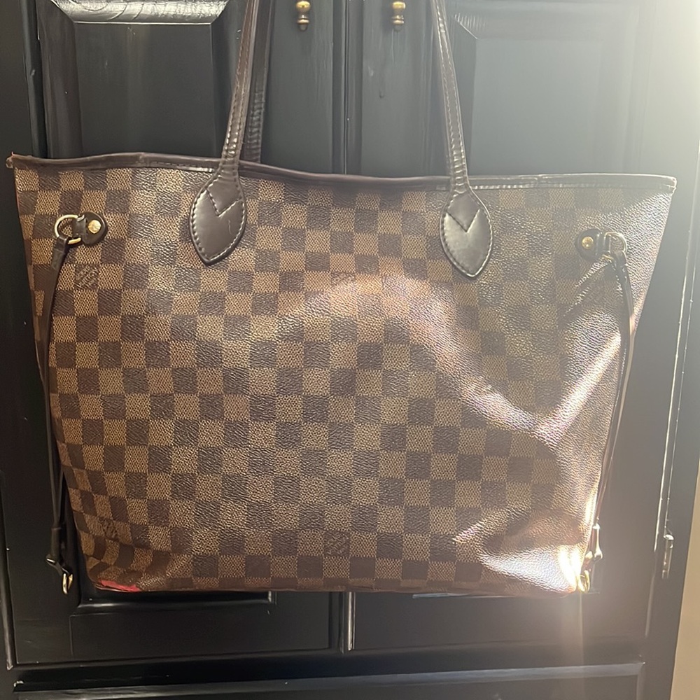 Louis Vuitton Brown Checkered Shoulder Bag - Picture 2 of 13